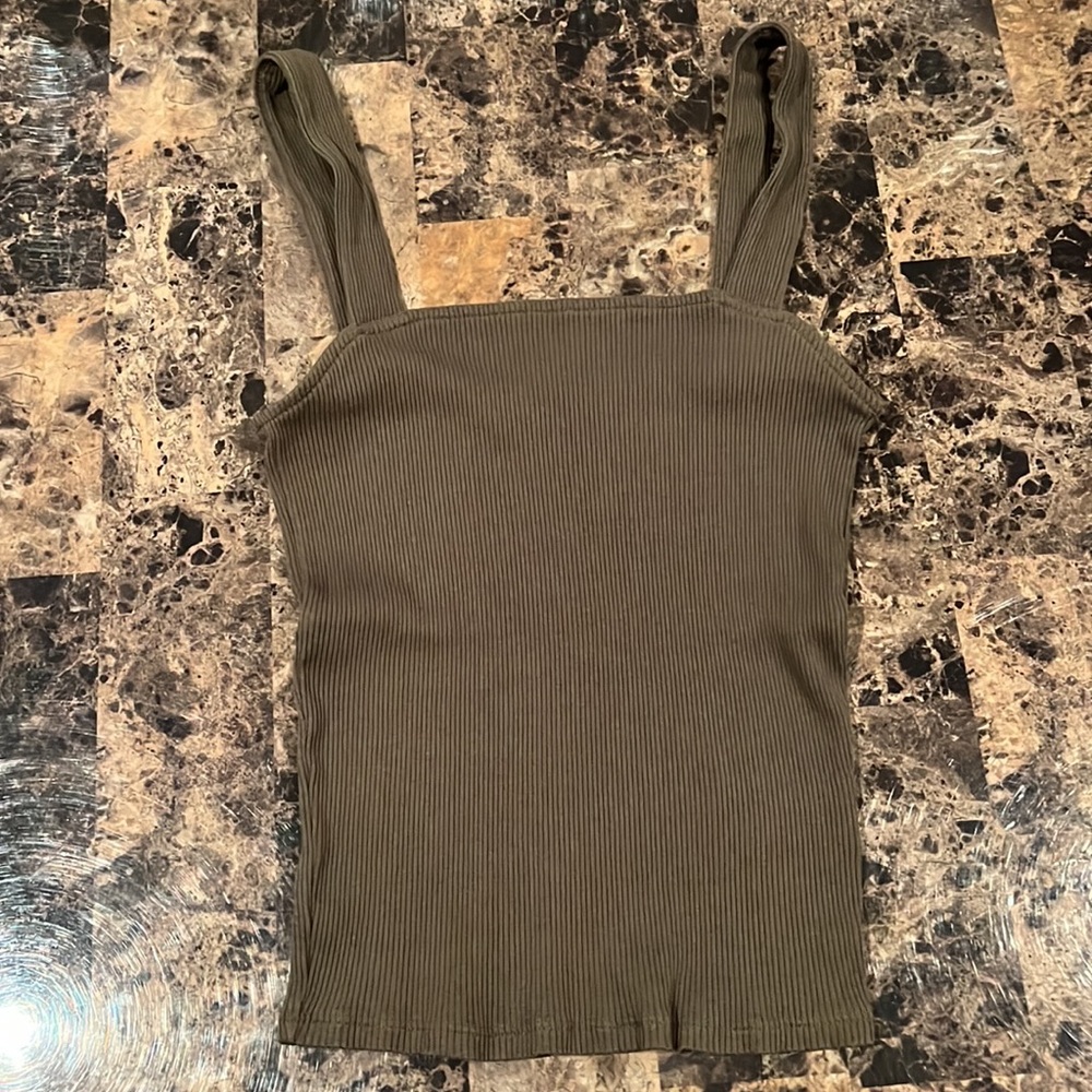 Express tank top